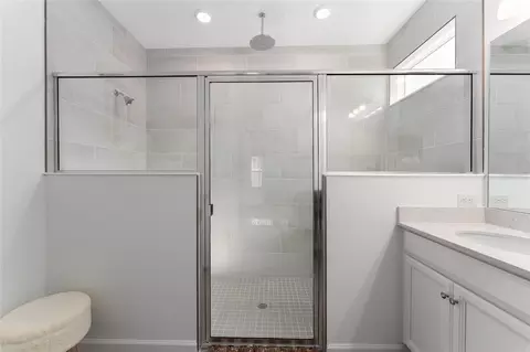 Bath - Undisclosed, Ocala, FL 34481 photo 3 of 5
