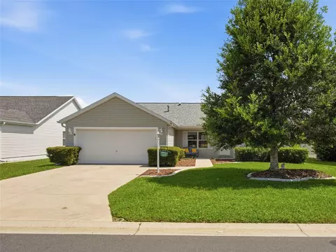 2707 La Posada Dr, The Villages, FL 32162