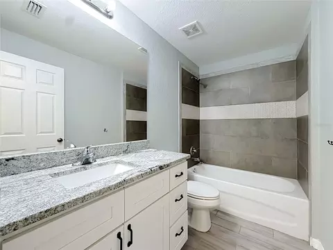 Bath - 33 Juniper Pass Ter, Ocala, FL 34480 photo 2 of 2
