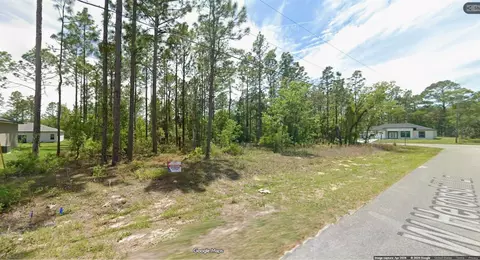 640 W Heronsbill Ln, Dunnellon, FL 34434
