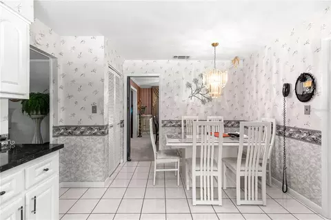 Dining - 3963 SE 15th St, Ocala, FL 34471 photo 2 of 2