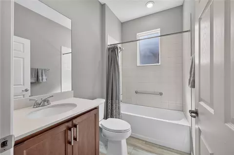 Bath - 7909 SW 89th Cir, Ocala, FL 34481 photo 5 of 5