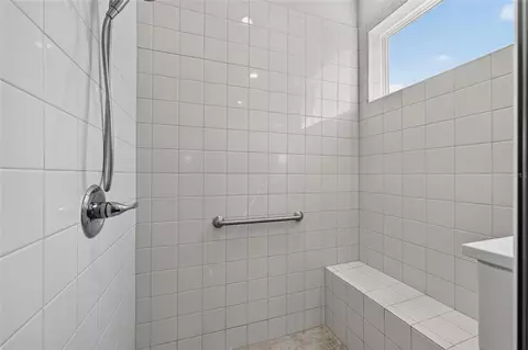Bath - 7909 SW 89th Cir, Ocala, FL 34481 photo 4 of 5