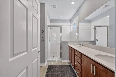 Bath - 7909 SW 89th Cir, Ocala, FL 34481 photo 2 of 5