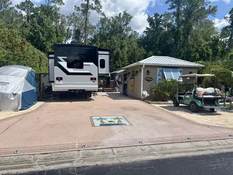 10371 NE 28th Loop, Silver Springs, FL 34488