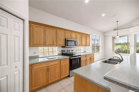 Kitchen - 1328 W Diamond Shore Loop, Hernando, FL 34442 photo 1 of 1