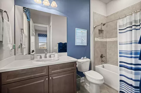Bath - 2371 N Peakview Loop, Hernando, FL 34442 photo 10 of 12