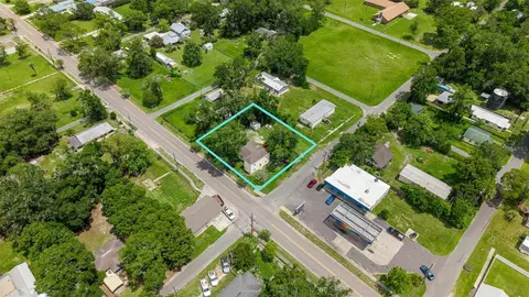 10107 S Division Ave, Hampton, FL 32044 photo 1