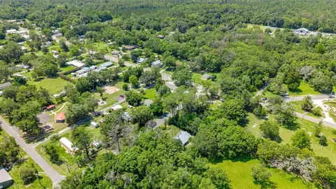 10530 Prospect Ave, Hampton, FL 32044 photo 9