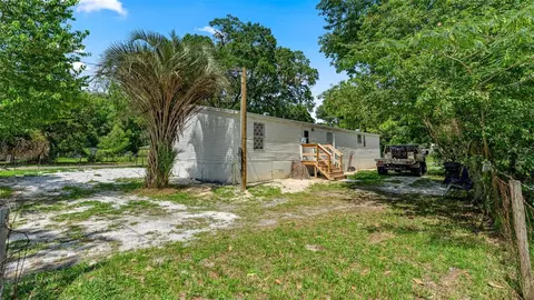 10530 Prospect Ave, Hampton, FL 32044 photo 8