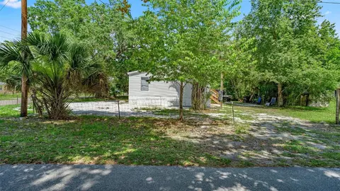 10530 Prospect Ave, Hampton, FL 32044 photo 7