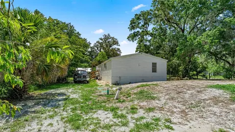 10530 Prospect Ave, Hampton, FL 32044 photo 5