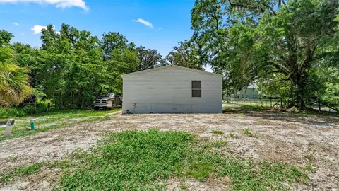 10530 Prospect Ave, Hampton, FL 32044 photo 4
