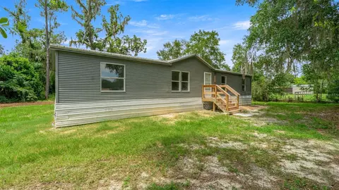 5363 Orange St, Hampton, FL 32044 photo 2
