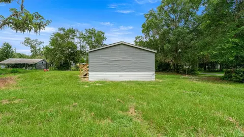 5363 Orange St, Hampton, FL 32044 photo 3