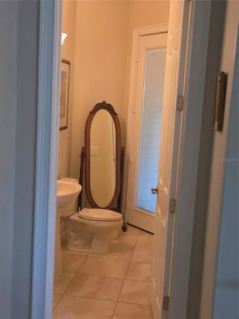 Bath - 7957 103rd Loop SW, Ocala, FL 34476 photo 1 of 2