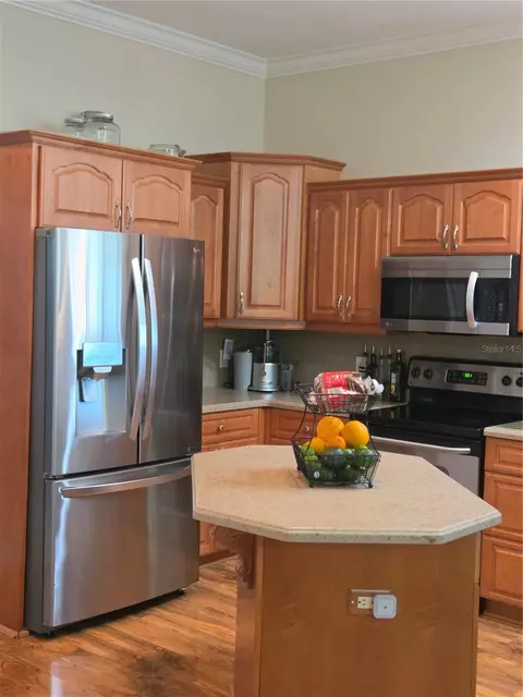 Kitchen - 7957 103rd Loop SW, Ocala, FL 34476 photo 6 of 10
