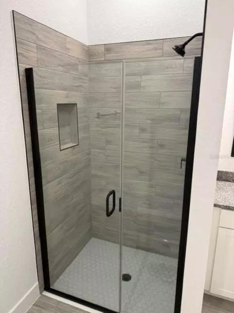 Bath - 2206 NW 23rd Loop, Ocala, FL 34475 photo 1 of 5