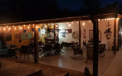 Exterior - 9068 131st Loop, Live Oak, FL 32060 photo 3 of 7