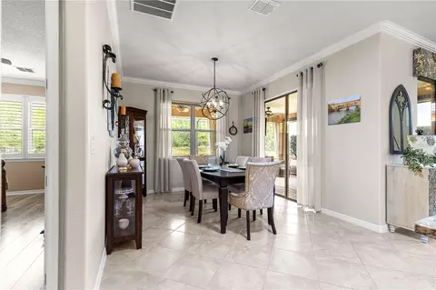 Dining - 7762 SW 97th Cir, Ocala, FL 34481 photo 1 of 2