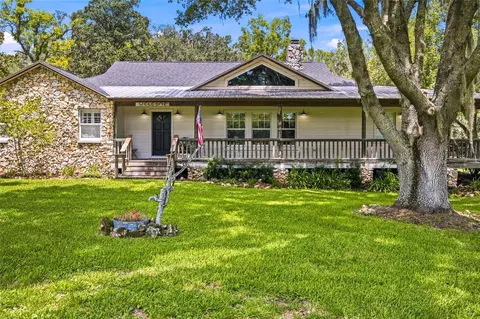 Exterior - 2015 NW 35th St, Ocala, FL 34475 photo 4 of 26