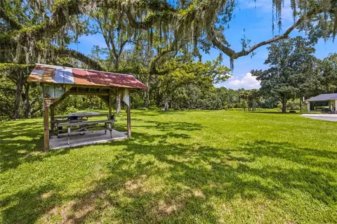 Exterior - 2015 NW 35th St, Ocala, FL 34475 photo 18 of 26