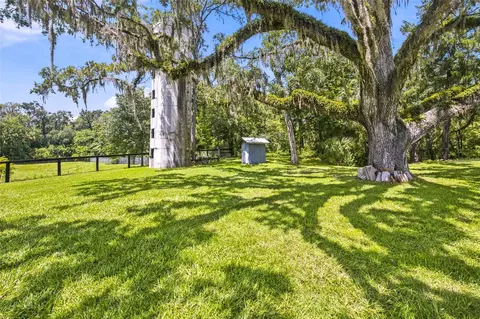 Exterior - 2015 NW 35th St, Ocala, FL 34475 photo 17 of 26