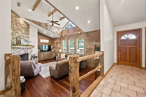 Entry Way - 2015 NW 35th St, Ocala, FL 34475 photo 1 of 4