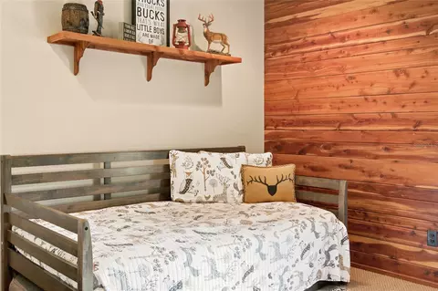 Bedroom - 2015 NW 35th St, Ocala, FL 34475 photo 7 of 9