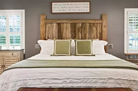Bedroom - 2015 NW 35th St, Ocala, FL 34475 photo 4 of 9