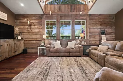 Living - 2015 NW 35th St, Ocala, FL 34475 photo 6 of 10