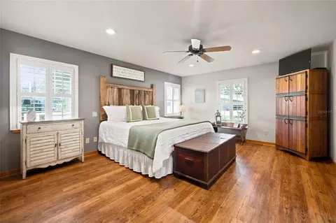 Bedroom - 2015 NW 35th St, Ocala, FL 34475 photo 1 of 9