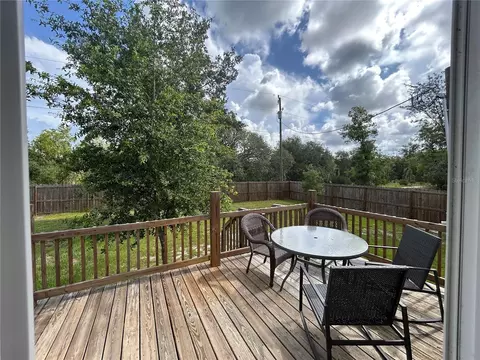 Exterior - 11231 NE 60th St, Bronson, FL 32621 photo 2 of 4