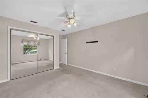 Bedroom - 4588 NE 4th St, Ocala, FL 34470 photo 3 of 4