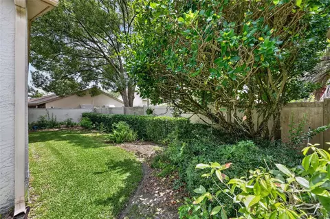 Exterior - 4588 NE 4th St, Ocala, FL 34470 photo 5 of 7