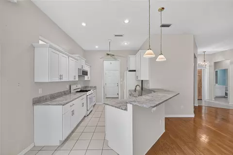 Kitchen - 4588 NE 4th St, Ocala, FL 34470 photo 1 of 3