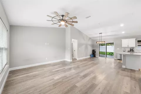 Living - 6771 Cherry Rd, Ocala, FL 34472 photo 2 of 4