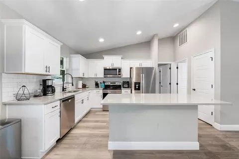 Kitchen - 6771 Cherry Rd, Ocala, FL 34472 photo 5 of 5