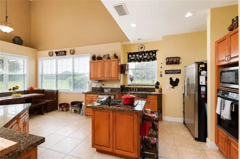 Kitchen - 12345 NE 14th Ave, Anthony, FL 32617 photo 1 of 5