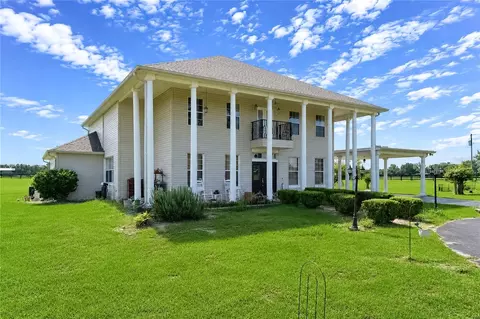 Exterior - 12345 NE 14th Ave, Anthony, FL 32617 photo 4 of 26