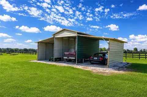 Exterior - 12345 NE 14th Ave, Anthony, FL 32617 photo 21 of 26