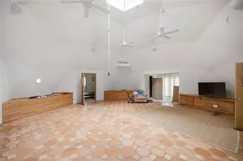 Living - 12897 NW Highway 225, Reddick, FL 32686 photo 2 of 2