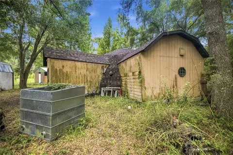Exterior - 12897 NW Highway 225, Reddick, FL 32686 photo 5 of 5