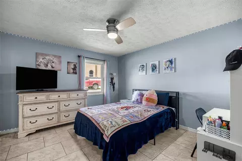 Bedroom - 2611 SE 27 St, Ocala, FL 34471 photo 3 of 6