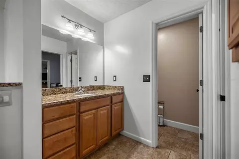 Entry Way - 2611 SE 27 St, Ocala, FL 34471 photo 3 of 4