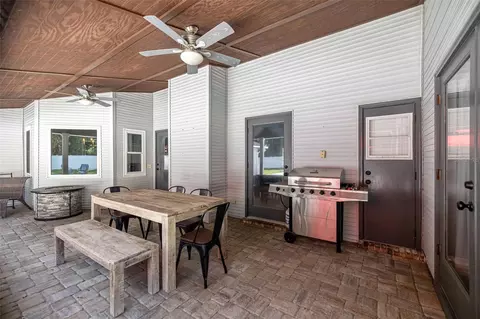 Exterior - 2611 SE 27 St, Ocala, FL 34471 photo 6 of 10
