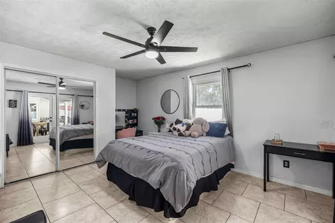 Bedroom - 2611 SE 27 St, Ocala, FL 34471 photo 6 of 6