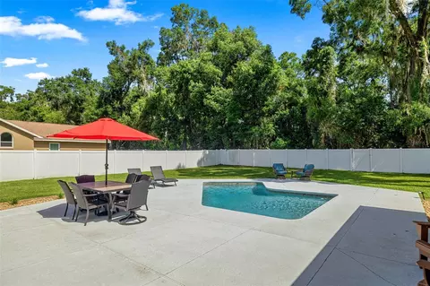 Exterior - 2611 SE 27 St, Ocala, FL 34471 photo 5 of 10