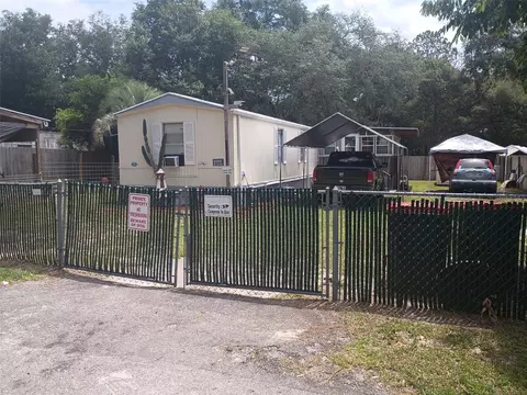 711 SE 129th Ct, Silver Springs, FL 34488