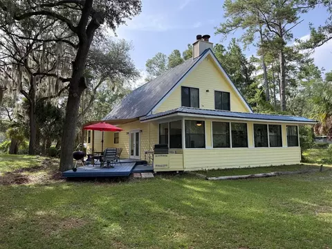 16397 SE 5th St, Silver Springs, FL 34488